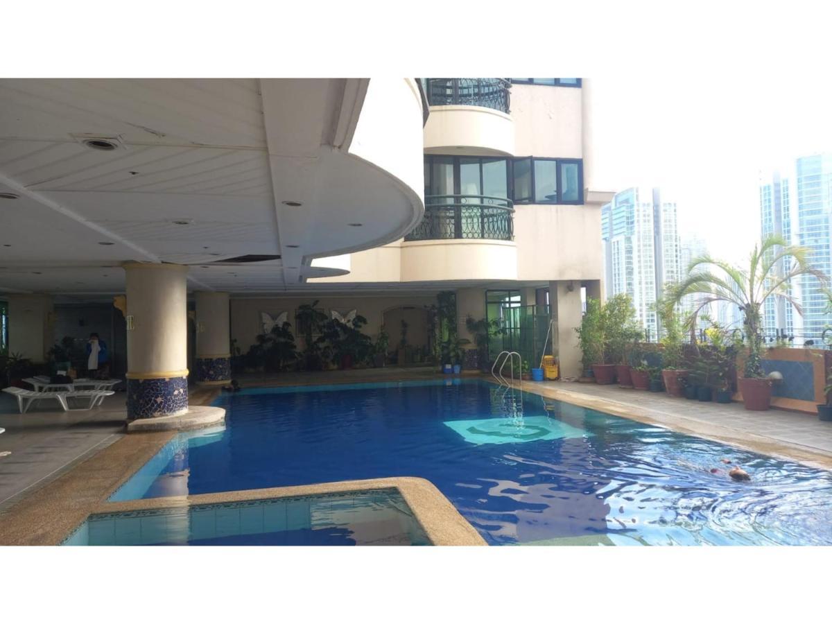 Capital O 914 Makati Palace Hotel Makati City Buitenkant foto